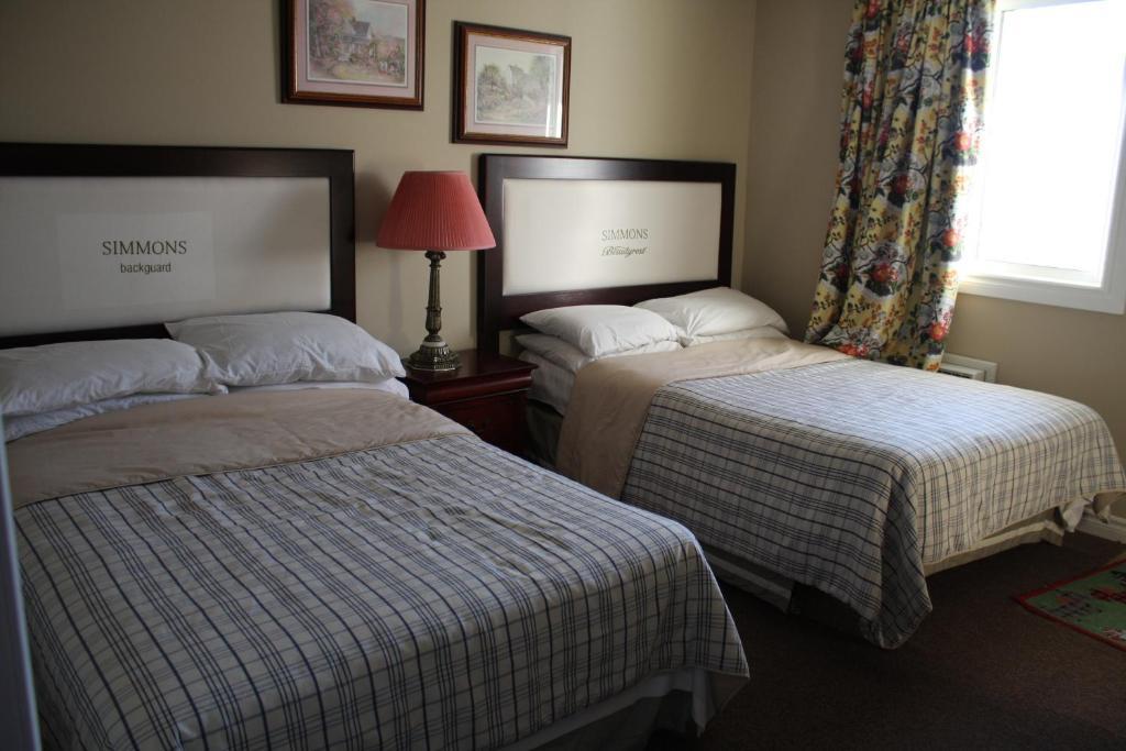 Kent Motel Chatham-Kent Room photo